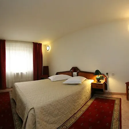 Euro Hotel 3*
