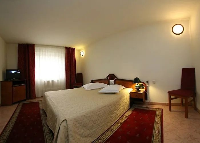 Euro Hotel 3*