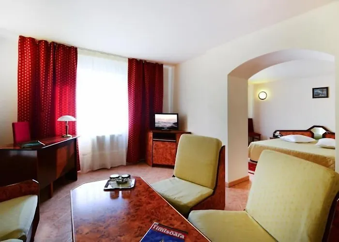 Euro Hotel 3*